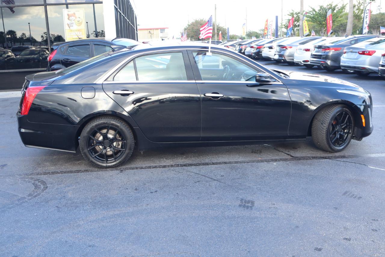 Cadillac CTS Sedan 4dr Sdn 2.0L Turbo AWD 2017