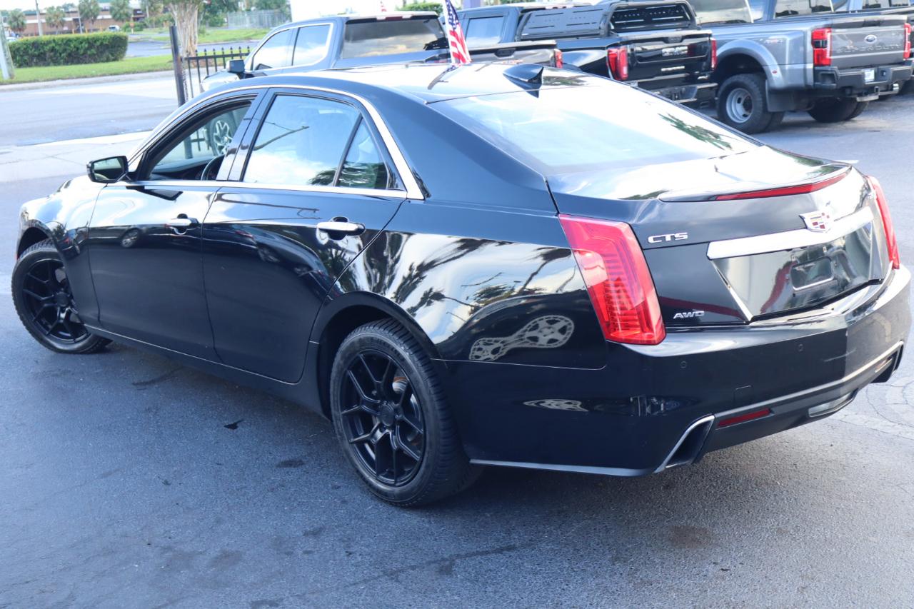 Cadillac CTS Sedan 4dr Sdn 2.0L Turbo AWD 2017