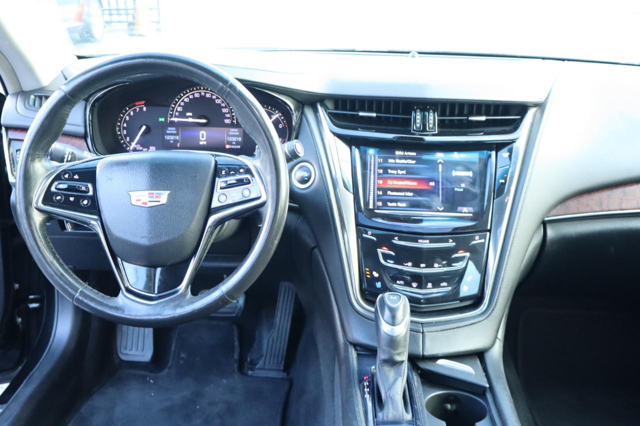 Cadillac CTS Sedan 4dr Sdn 2.0L Turbo AWD 2017