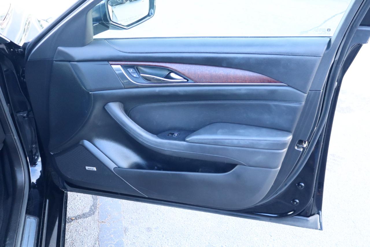 Cadillac CTS Sedan 4dr Sdn 2.0L Turbo AWD 2017