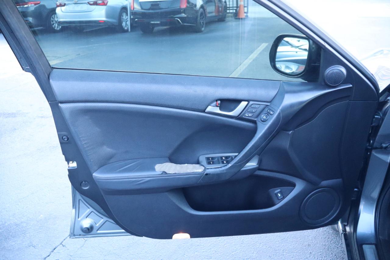 Acura TSX 4dr Sdn Auto 2009