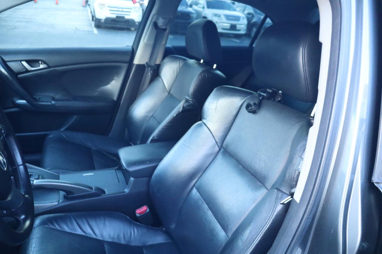 Acura TSX 4dr Sdn Auto 2009