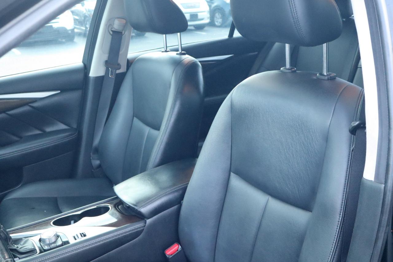 Infiniti Q50 3.0t LUXE RWD 2018