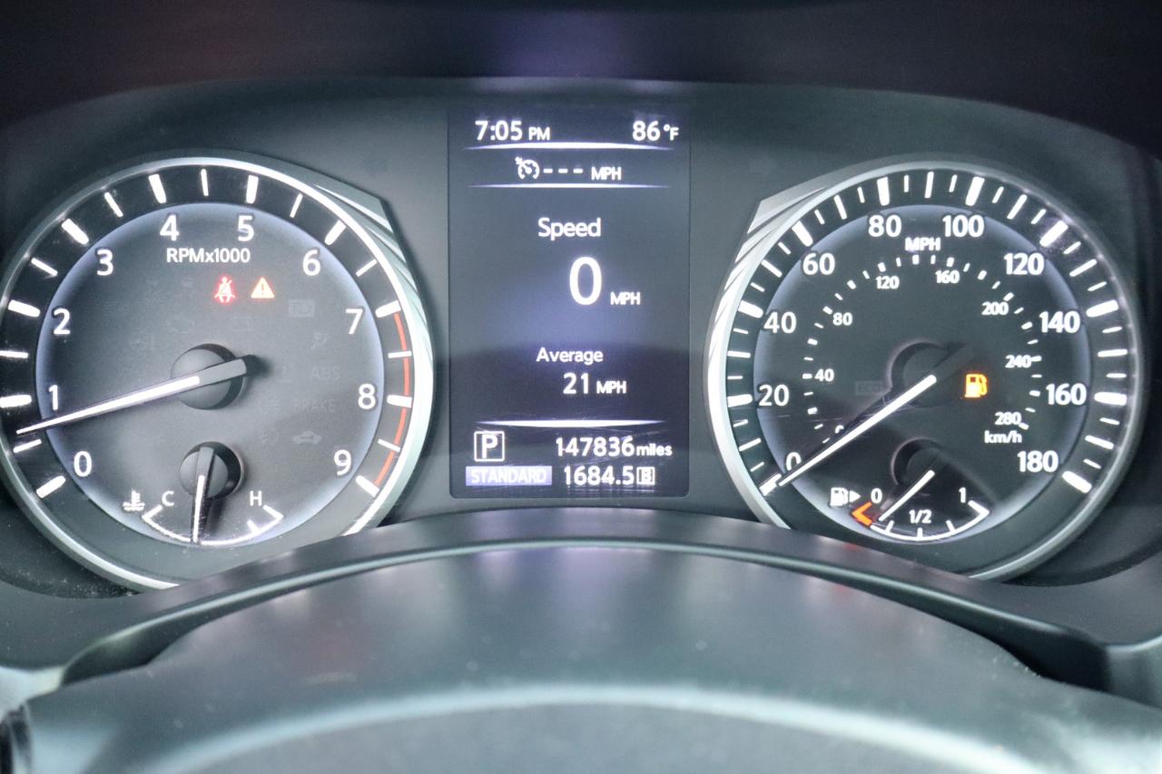 Infiniti Q50 3.0t LUXE RWD 2018