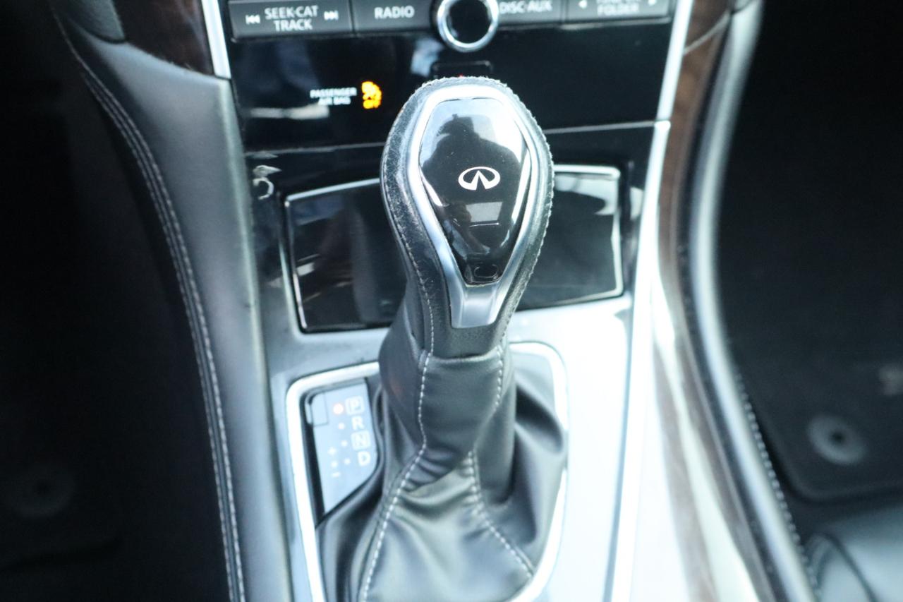 Infiniti Q50 3.0t LUXE RWD 2018