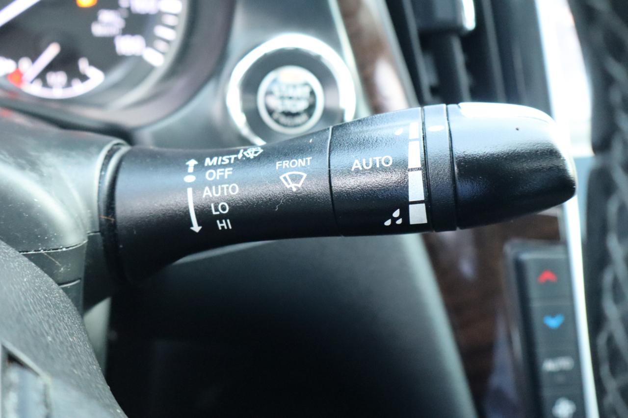 Infiniti Q50 3.0t LUXE RWD 2018