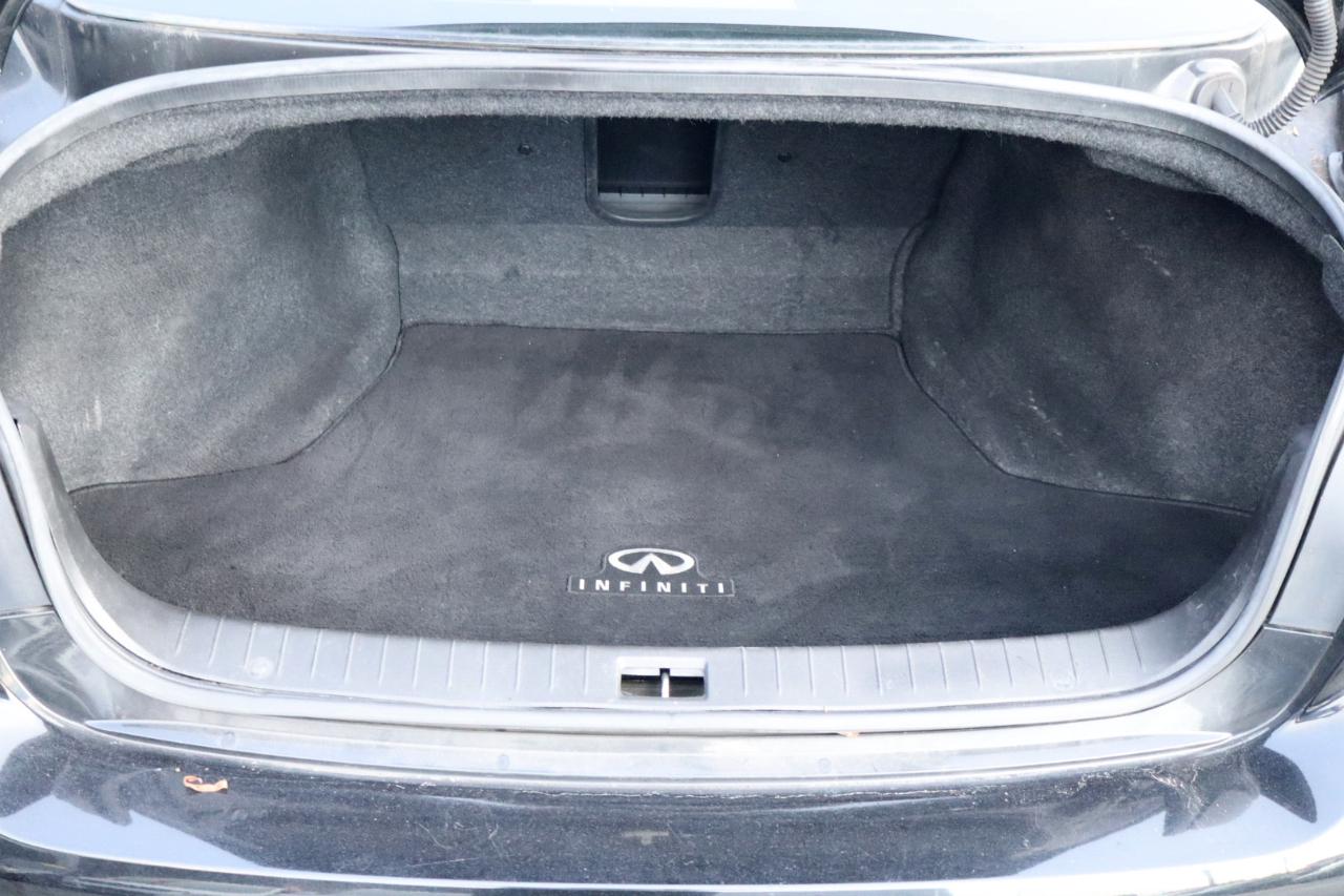Infiniti Q50 3.0t LUXE RWD 2018