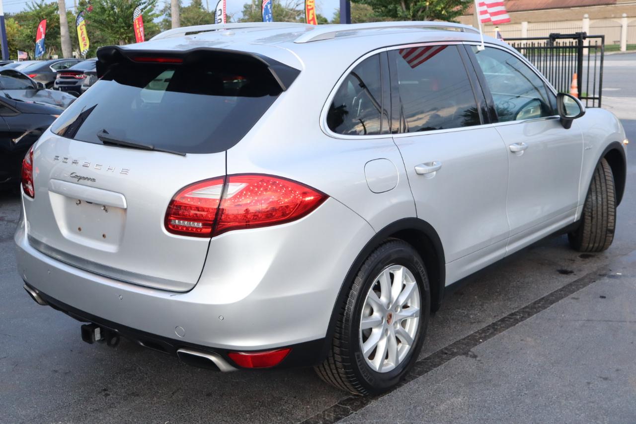 Porsche Cayenne AWD 4dr Diesel 2013