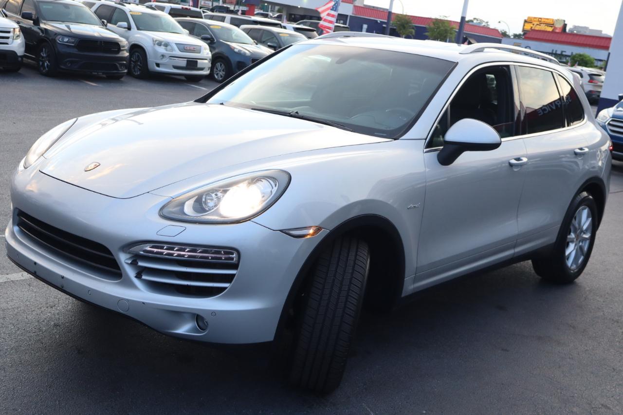 Porsche Cayenne AWD 4dr Diesel 2013