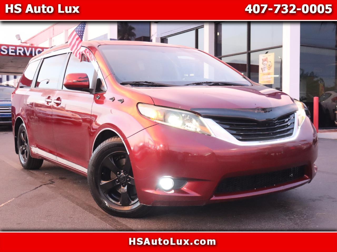 Toyota Sienna 5dr 7-Pass Van V6 XLE AAS FWD (Natl) 2011
