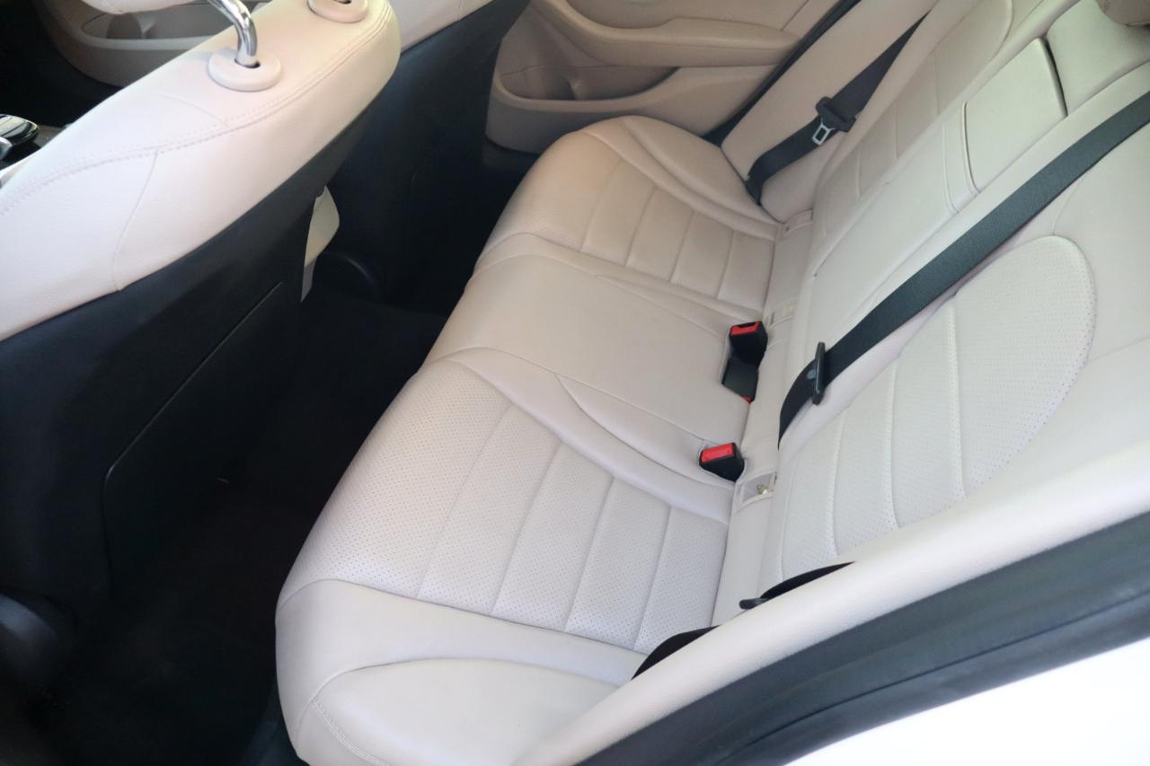 Mercedes-Benz C-Class 4dr Sdn C 300 RWD 2015