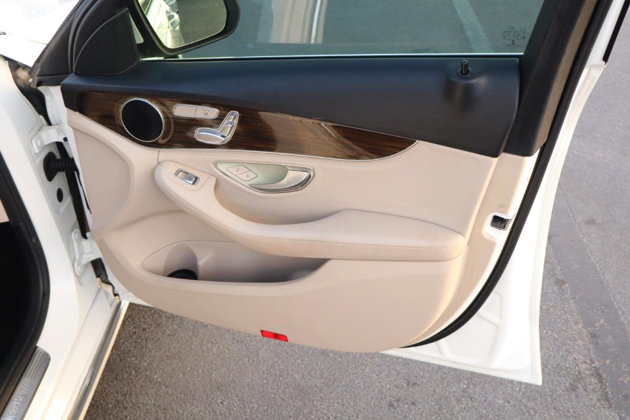 Mercedes-Benz C-Class 4dr Sdn C 300 RWD 2015