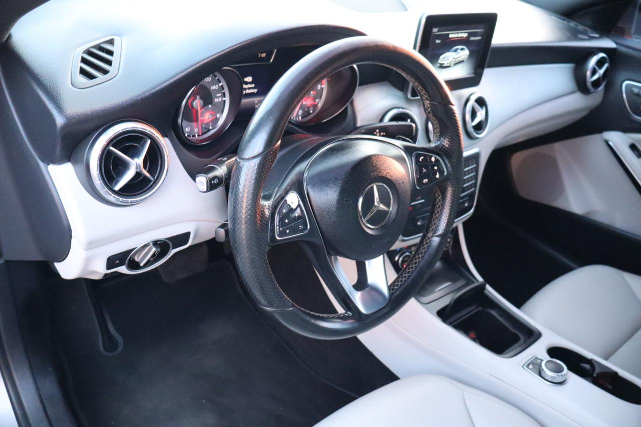 Mercedes-Benz CLA-Class 4dr Sdn CLA 250 4MATIC 2015