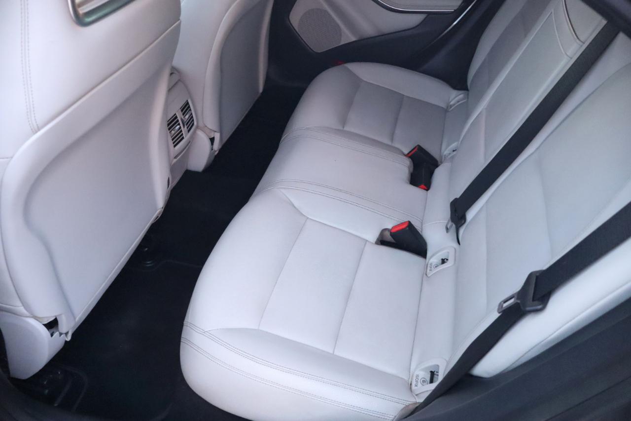 Mercedes-Benz CLA-Class 4dr Sdn CLA 250 4MATIC 2015