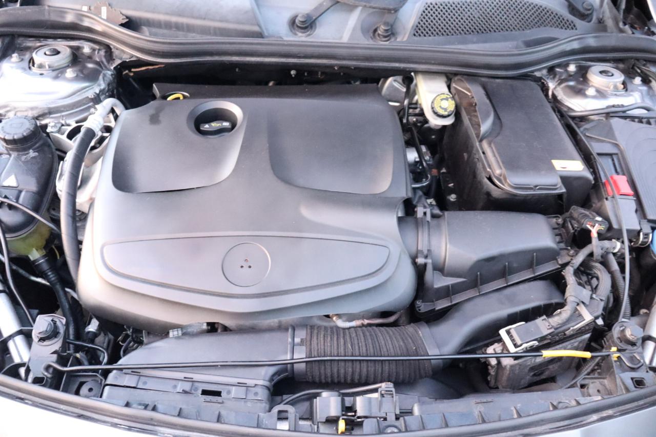 Mercedes-Benz CLA-Class 4dr Sdn CLA 250 4MATIC 2015
