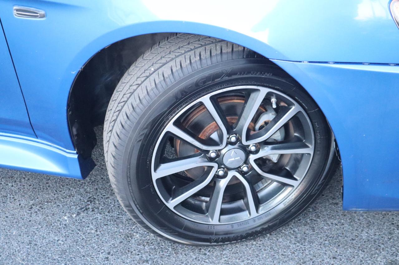 Mitsubishi Lancer ES 2.0 FWD CVT 2017