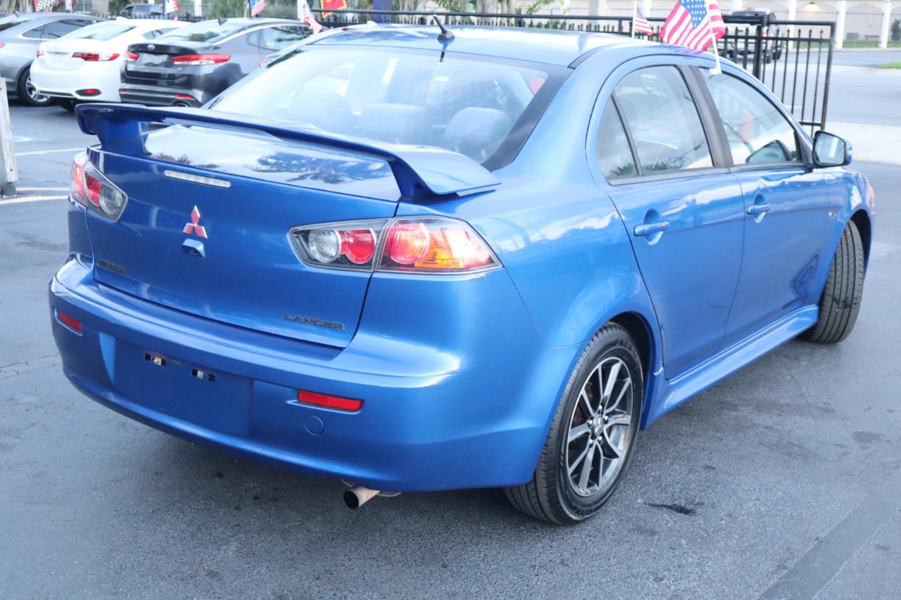 Mitsubishi Lancer ES 2.0 FWD CVT 2017