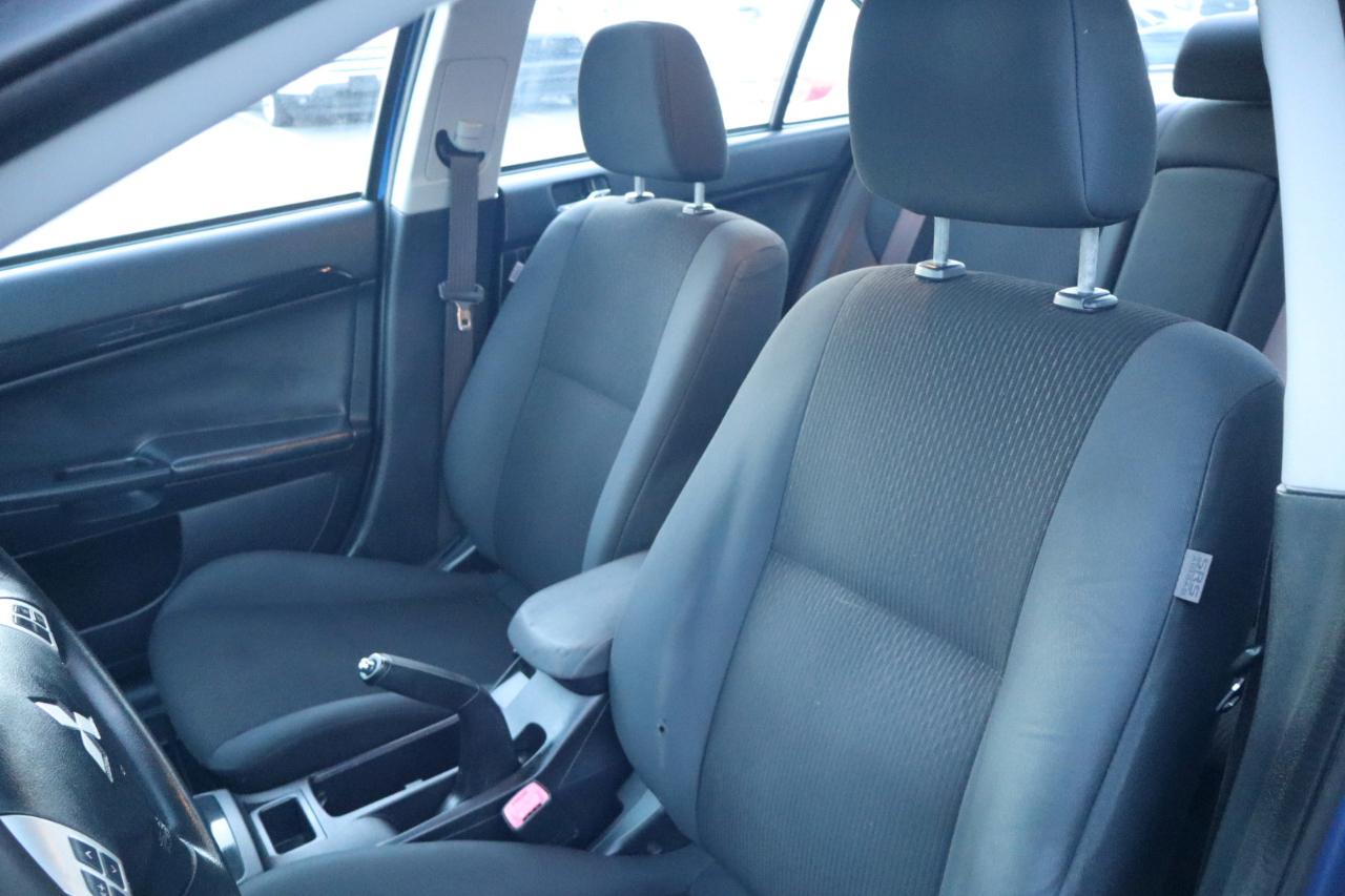 Mitsubishi Lancer ES 2.0 FWD CVT 2017