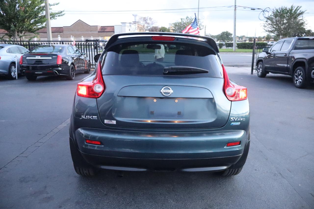 Nissan Juke 5dr Wgn CVT SV AWD 2014