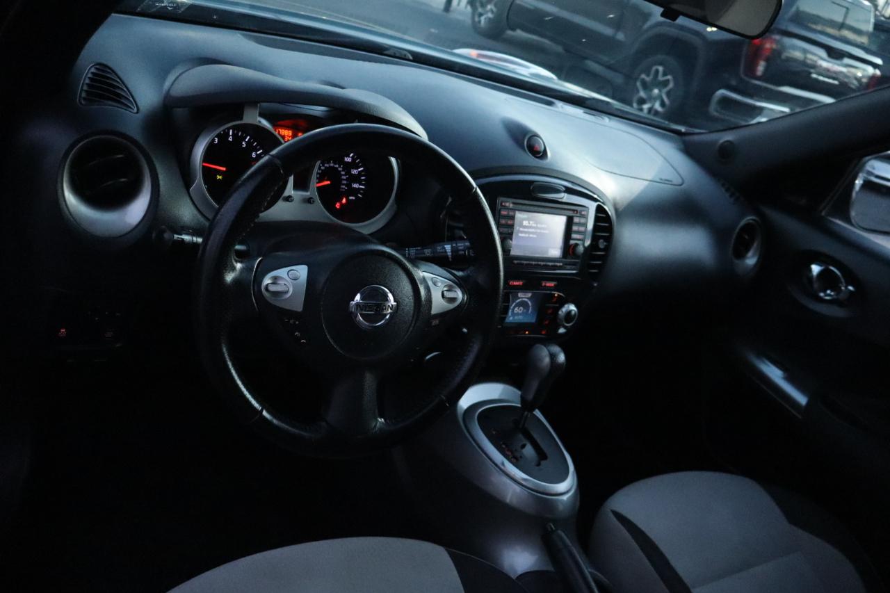 Nissan Juke 5dr Wgn CVT SV AWD 2014