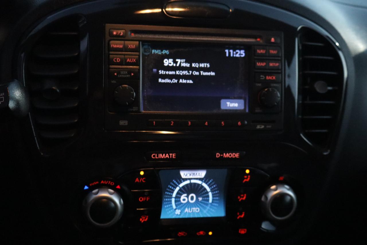 Nissan Juke 5dr Wgn CVT SV AWD 2014