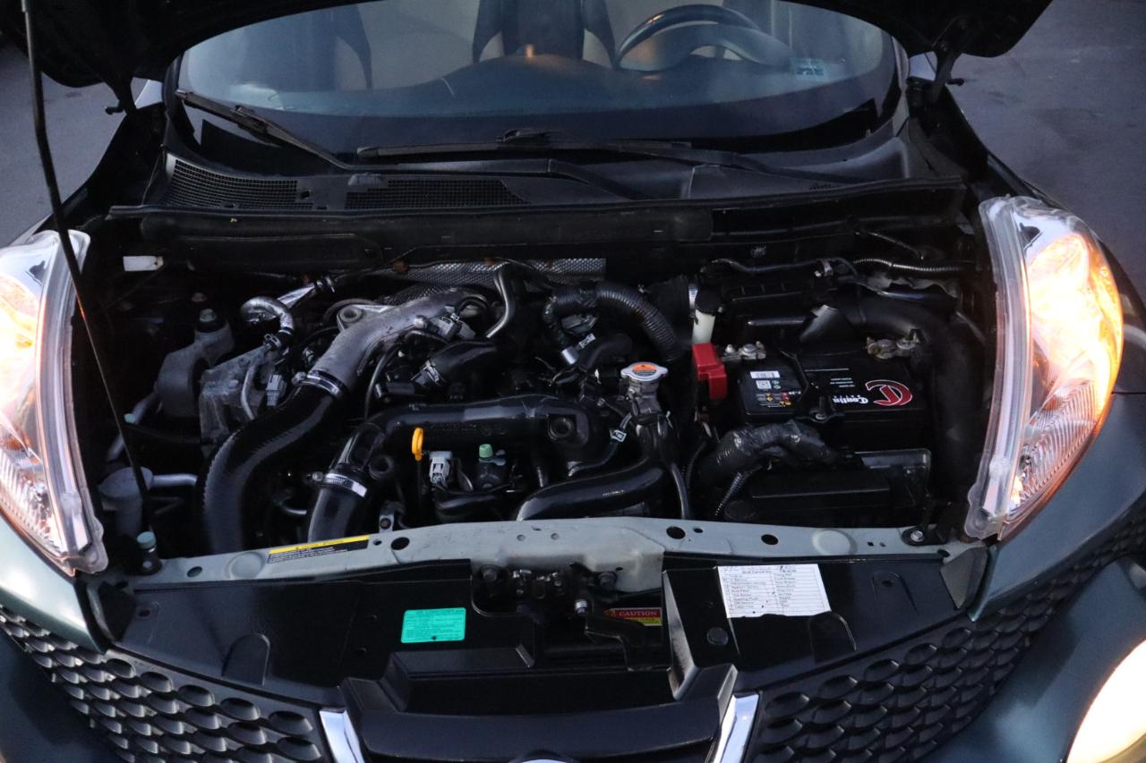 Nissan Juke 5dr Wgn CVT SV AWD 2014
