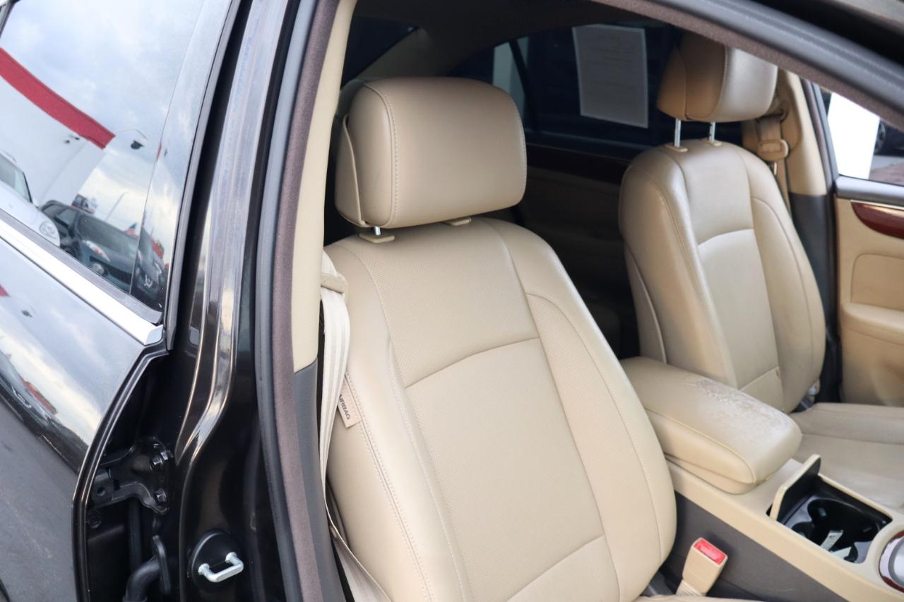 Hyundai Genesis 4dr Sdn V6 3.8L 2013