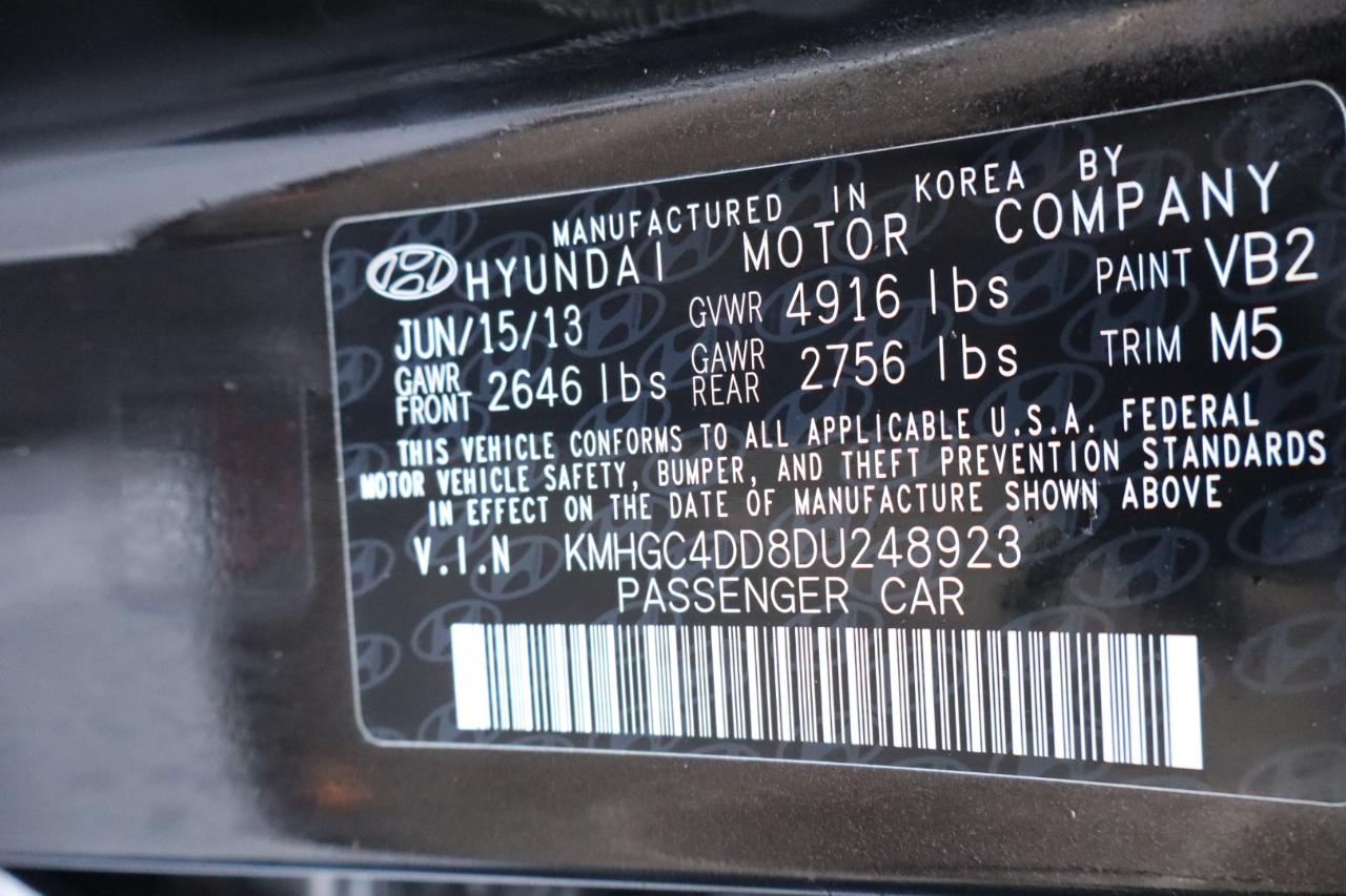 Hyundai Genesis 4dr Sdn V6 3.8L 2013