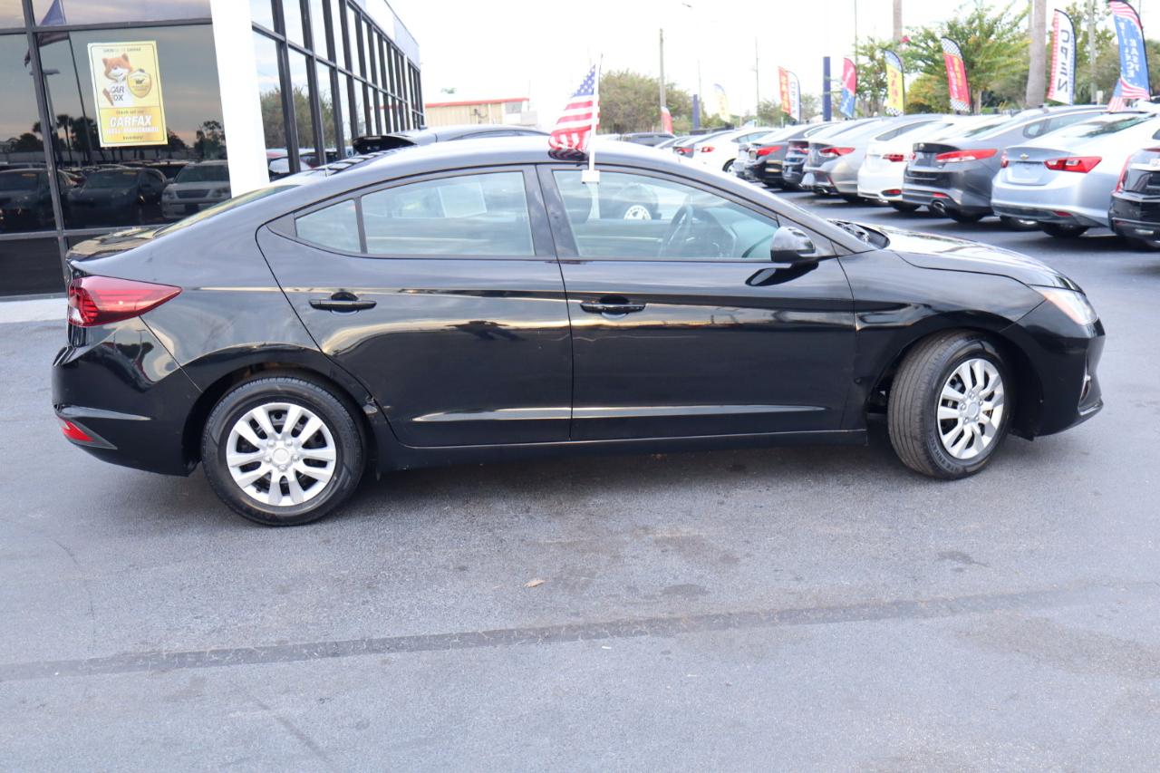 Hyundai Elantra SE Auto 2019