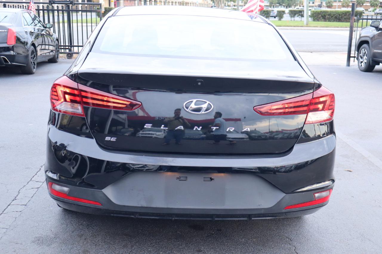 Hyundai Elantra SE Auto 2019