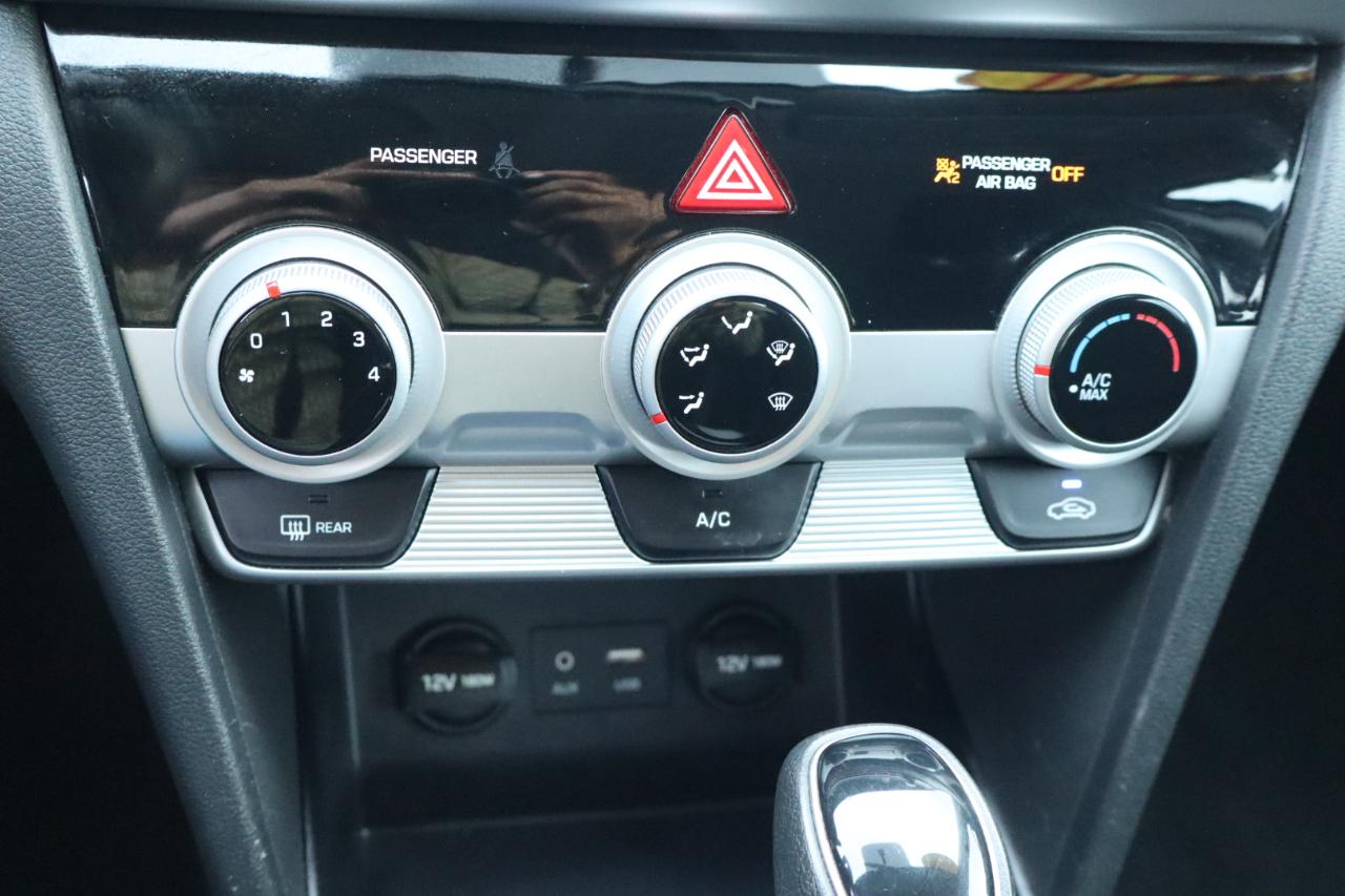 Hyundai Elantra SE Auto 2019