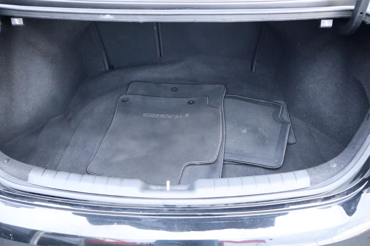 Hyundai Elantra SE Auto 2019