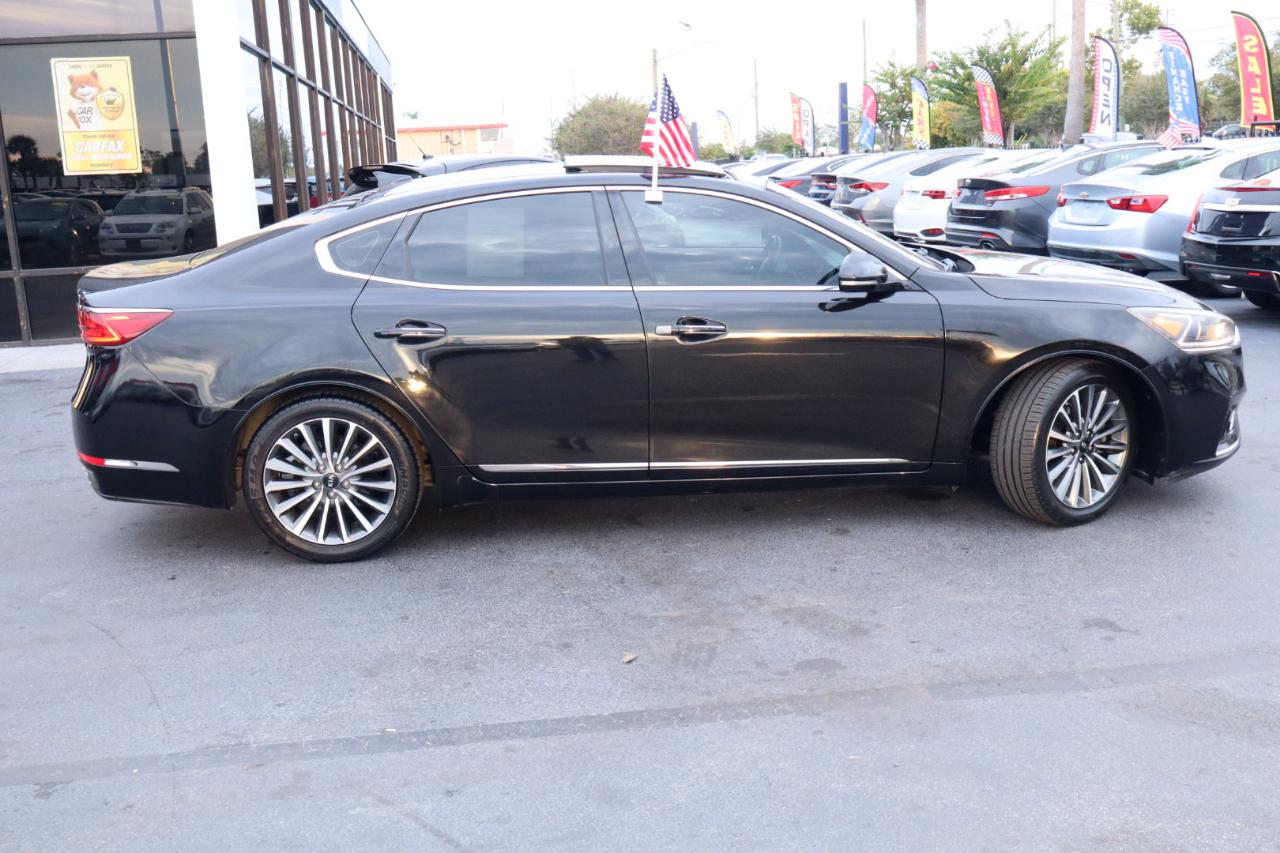 Kia Cadenza Premium Sedan 2017