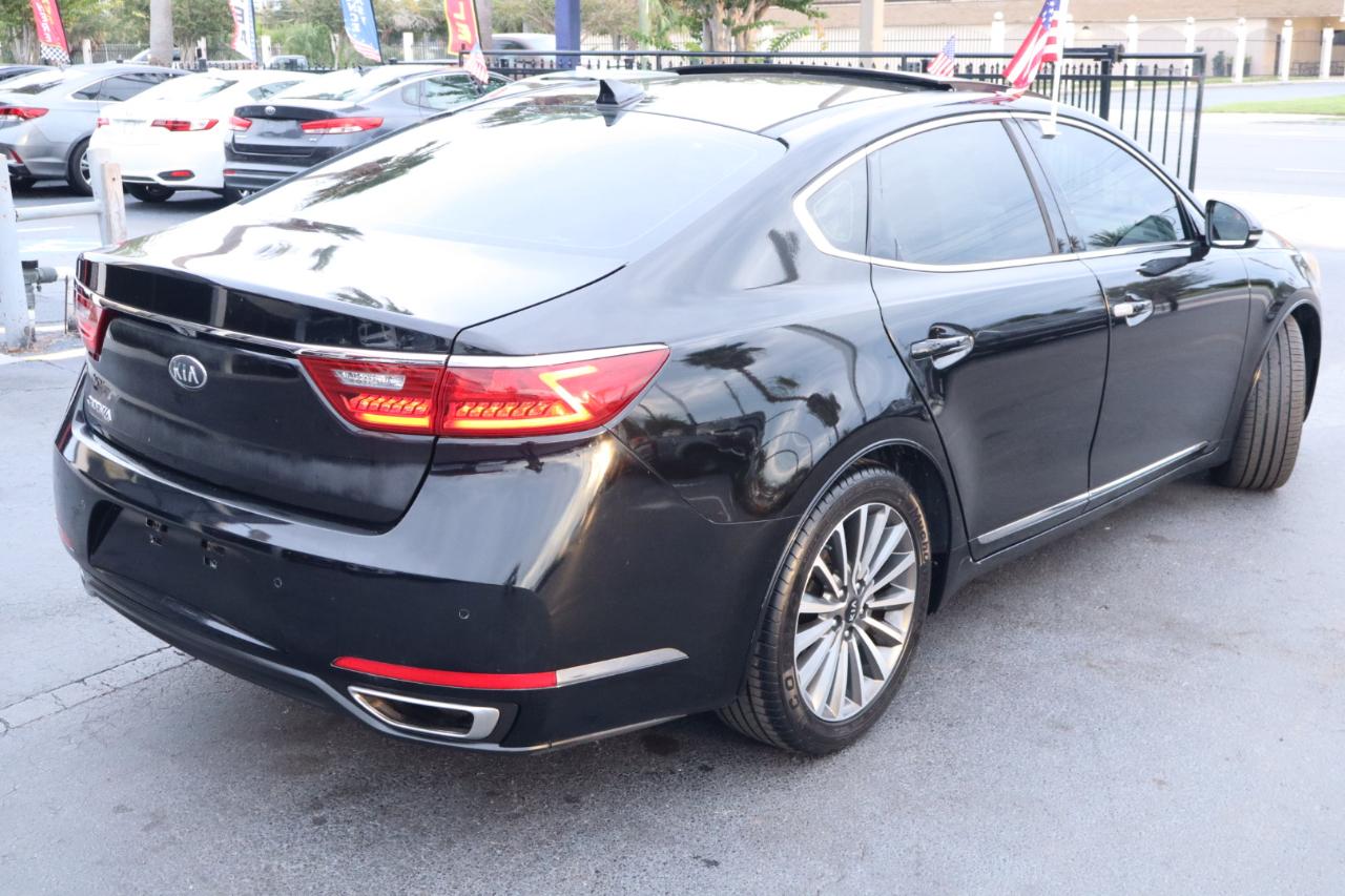 Kia Cadenza Premium Sedan 2017
