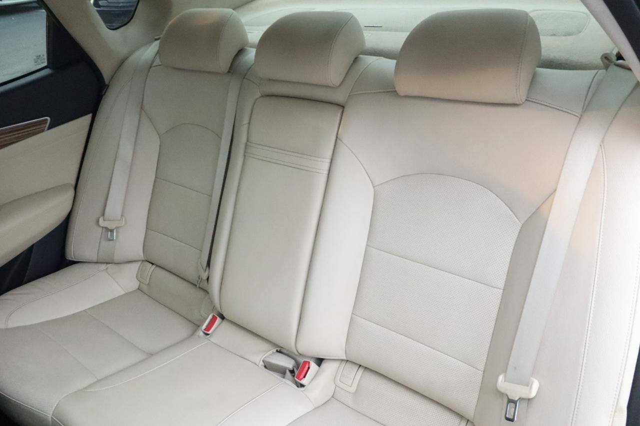 Kia Cadenza Premium Sedan 2017
