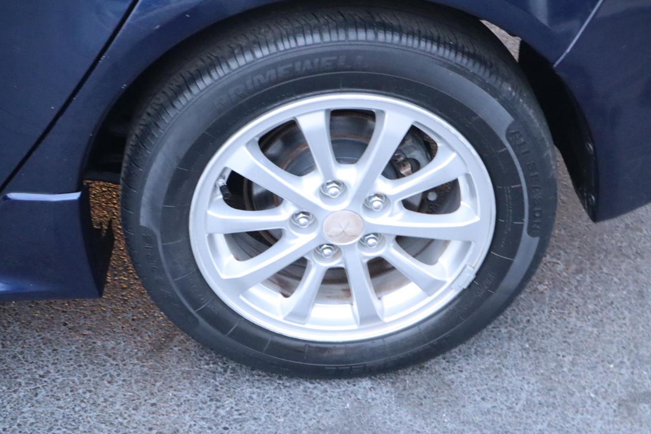 Mitsubishi Lancer Sportback 5dr Sportback ES FWD 2014