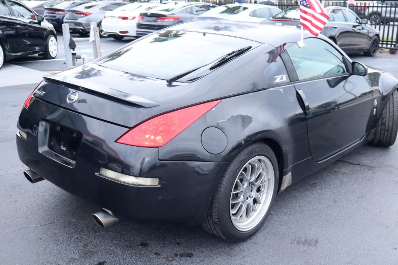 Nissan 350Z 2dr Cpe Touring Auto 2006