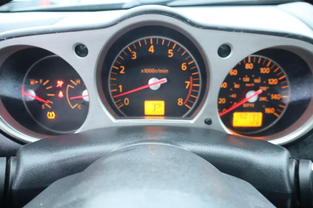 Nissan 350Z 2dr Cpe Touring Auto 2006