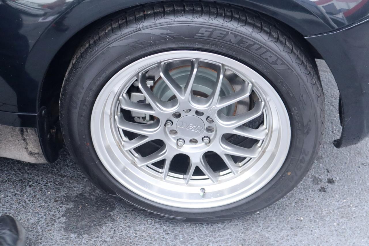 Nissan 350Z 2dr Cpe Touring Auto 2006
