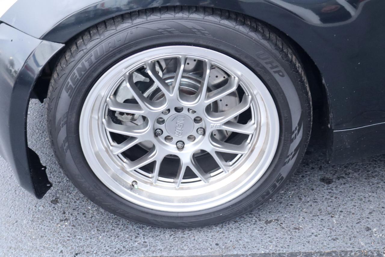 Nissan 350Z 2dr Cpe Touring Auto 2006