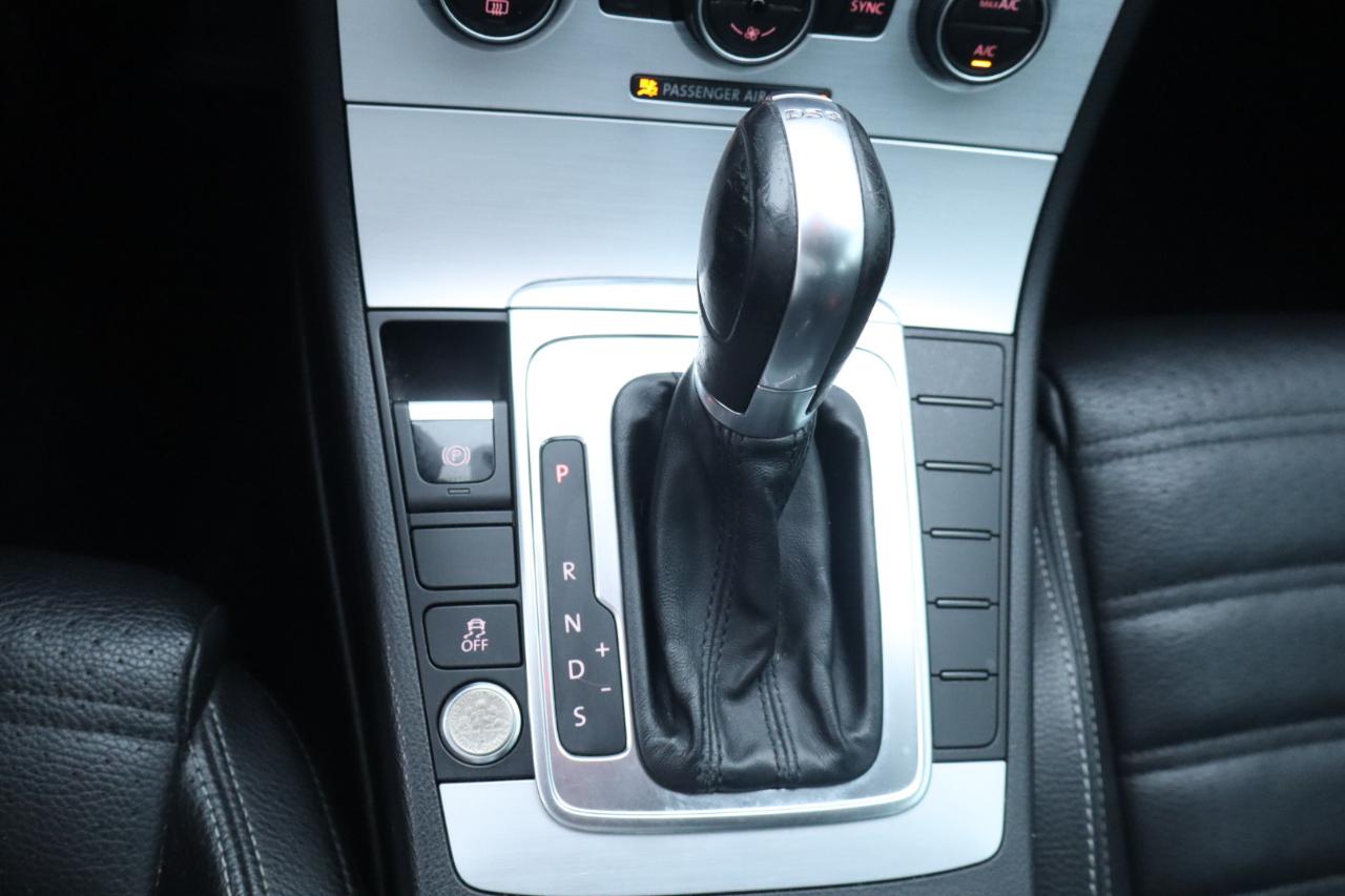 Volkswagen CC 4dr Sdn DSG R-Line PZEV 2016