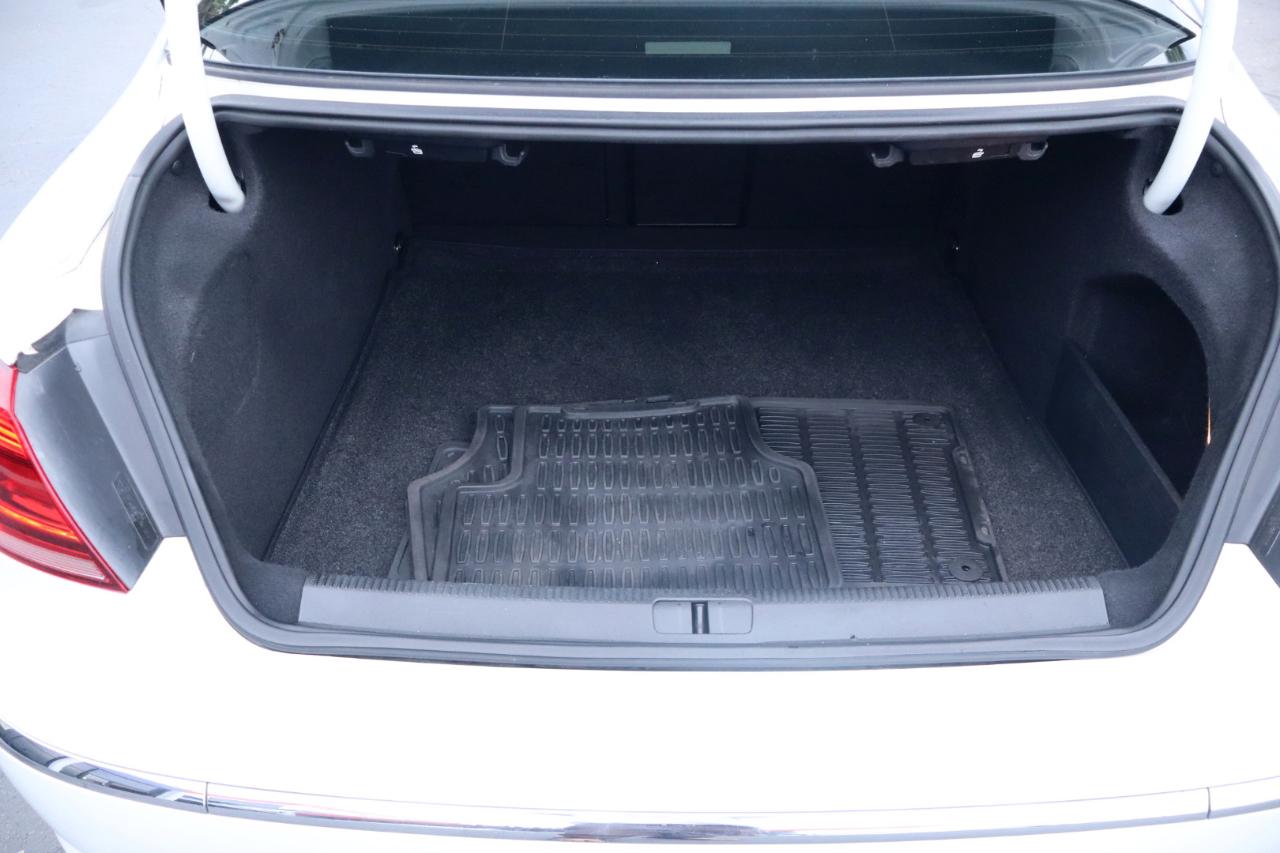Volkswagen CC 4dr Sdn DSG R-Line PZEV 2016
