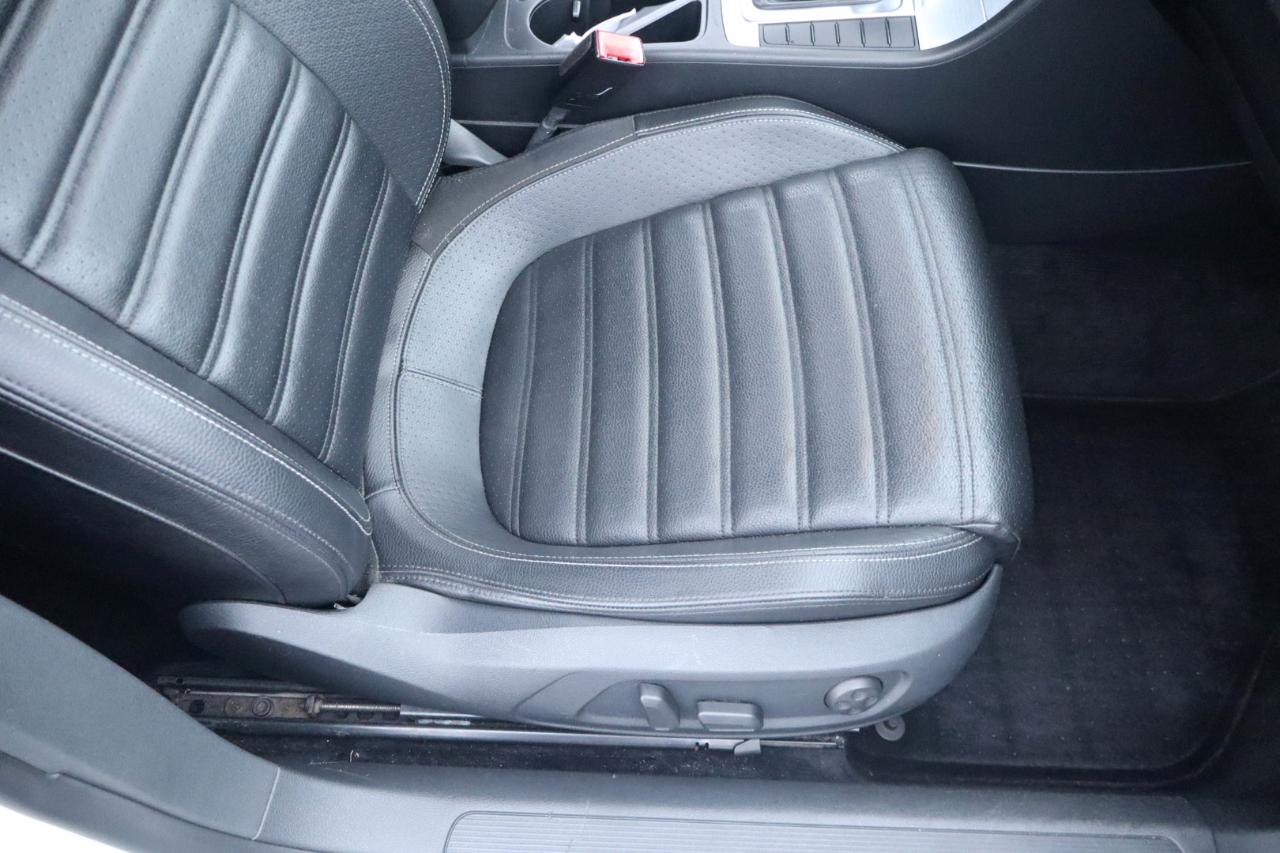 Volkswagen CC 4dr Sdn DSG R-Line PZEV 2016