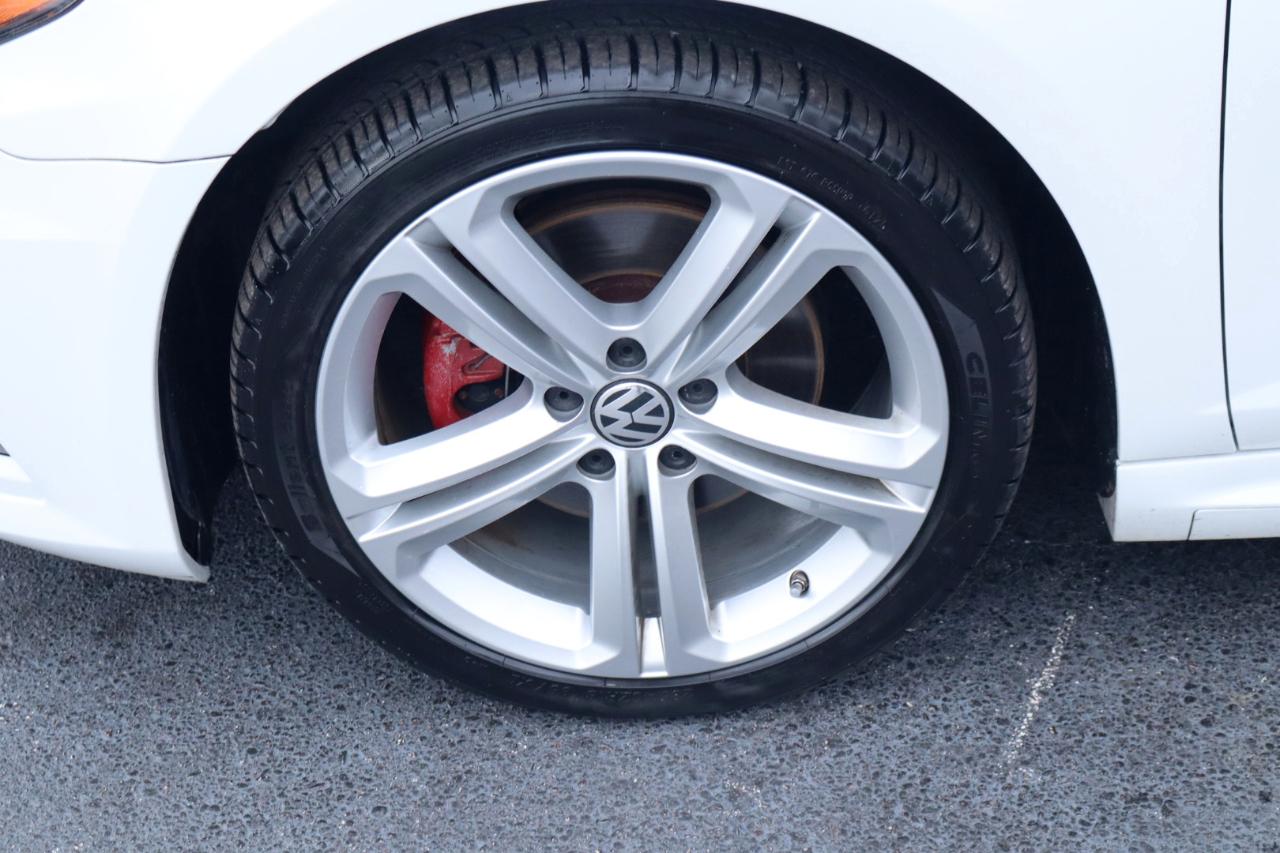 Volkswagen CC 4dr Sdn DSG R-Line PZEV 2016