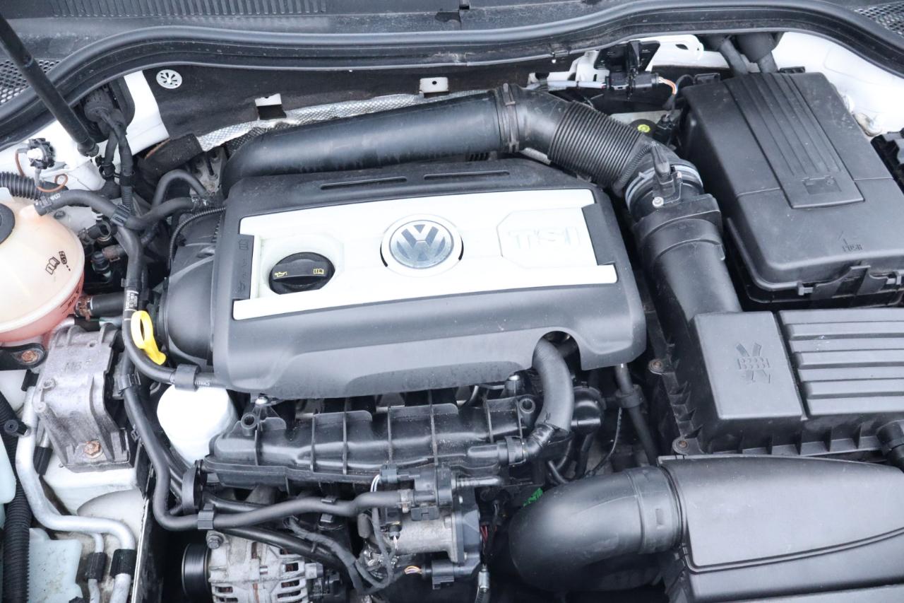 Volkswagen CC 4dr Sdn DSG R-Line PZEV 2016