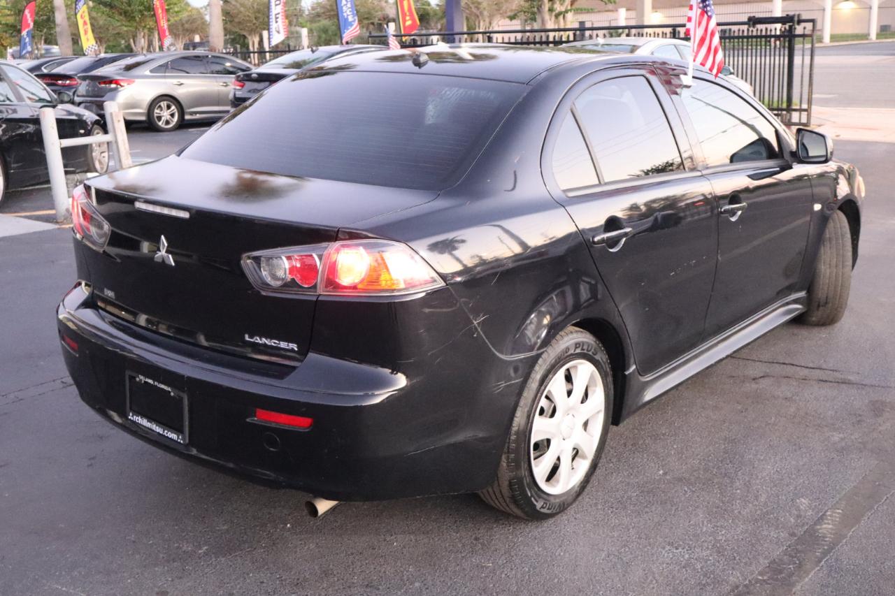 Mitsubishi Lancer 4dr Sdn Man ES FWD 2014