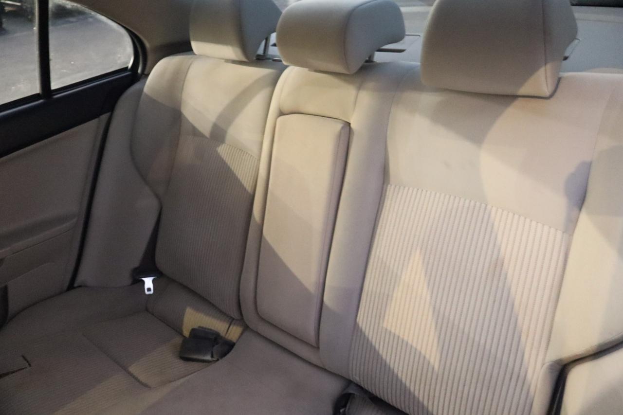 Mitsubishi Lancer 4dr Sdn Man ES FWD 2014