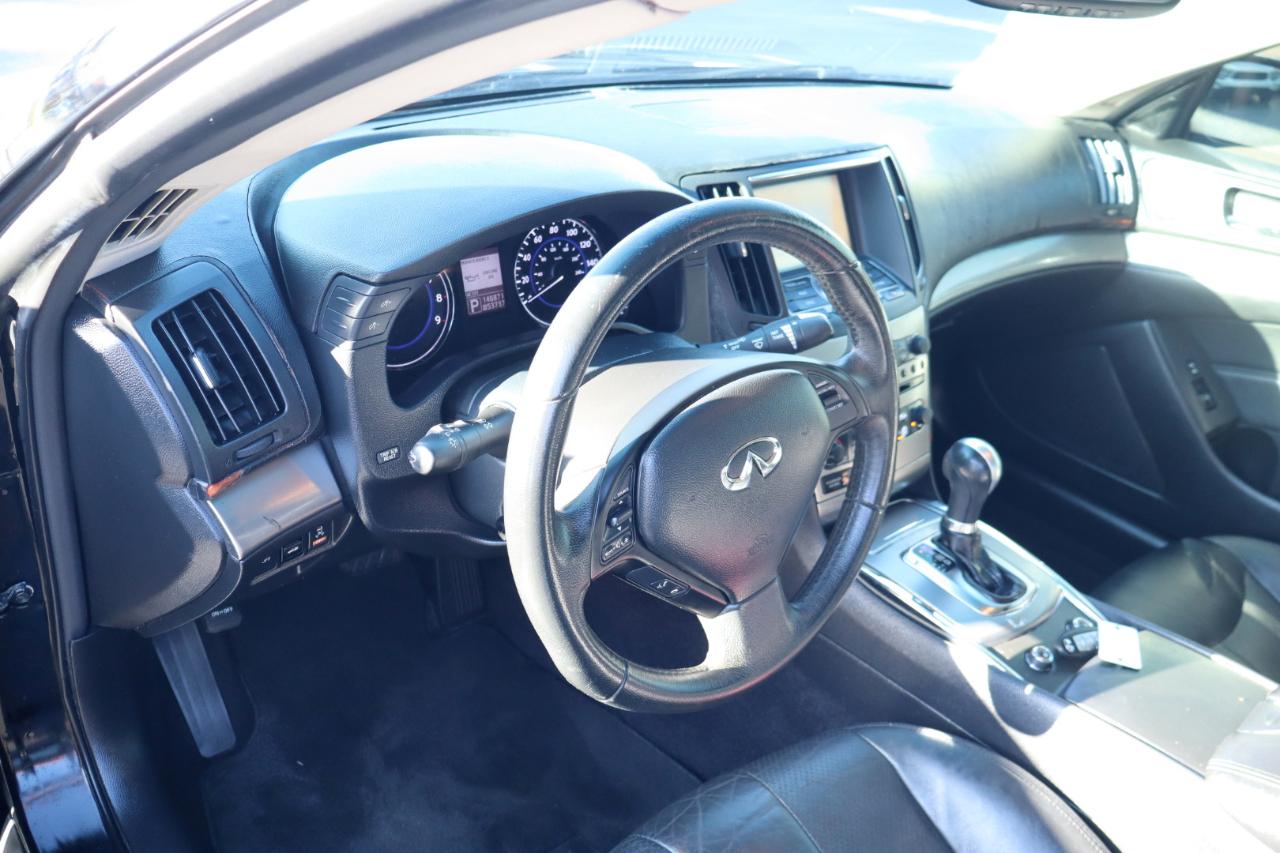 Infiniti G37 Coupe 2dr Journey RWD 2011