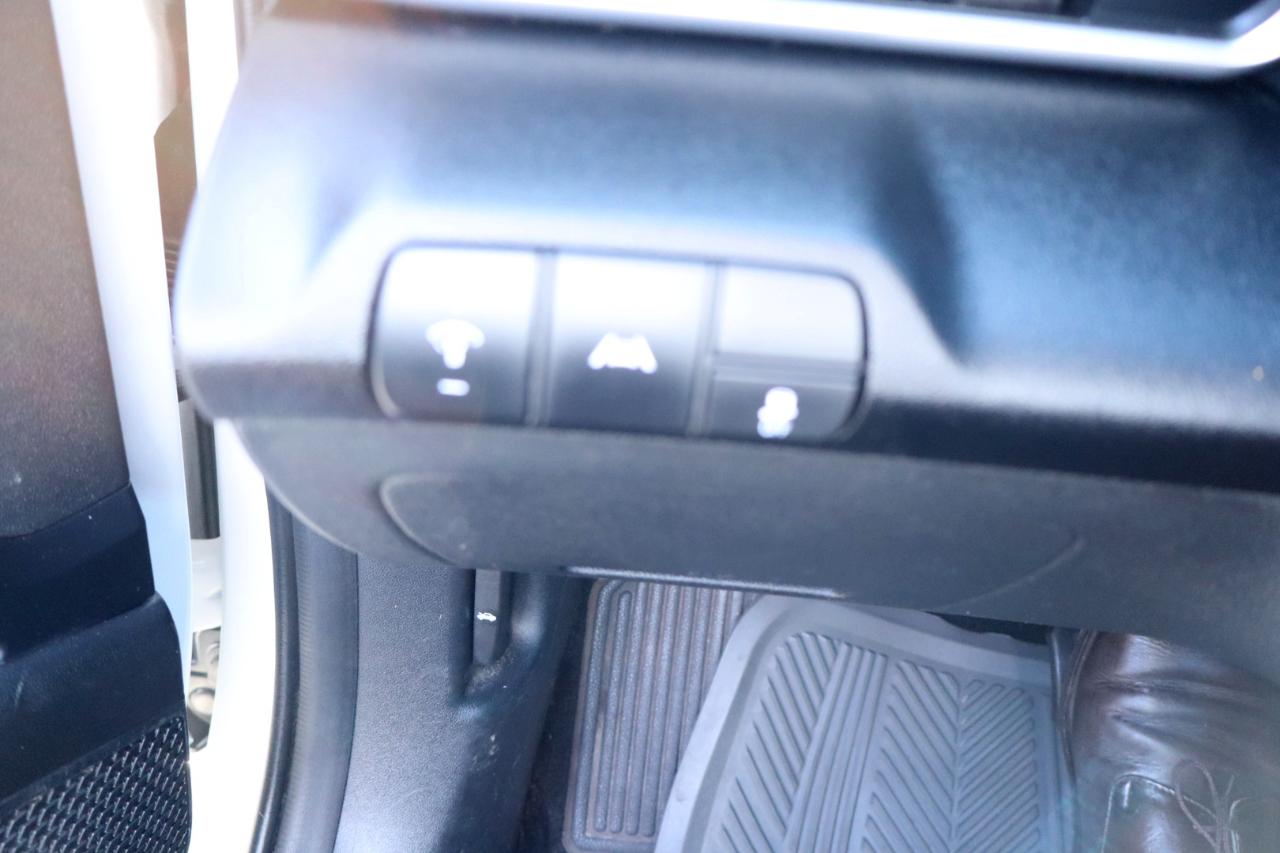 Hyundai Elantra SEL IVT 2021