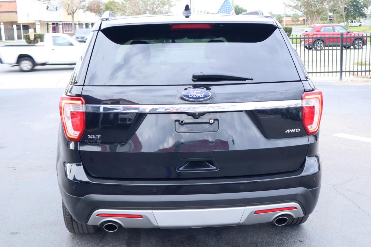 Ford Explorer XLT 4WD 2017
